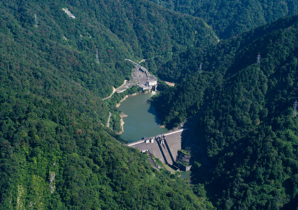 有峰第二発電所と小口川ダム