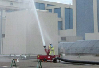 Training in the Operation of the Water Injection Vehicle for High Places
